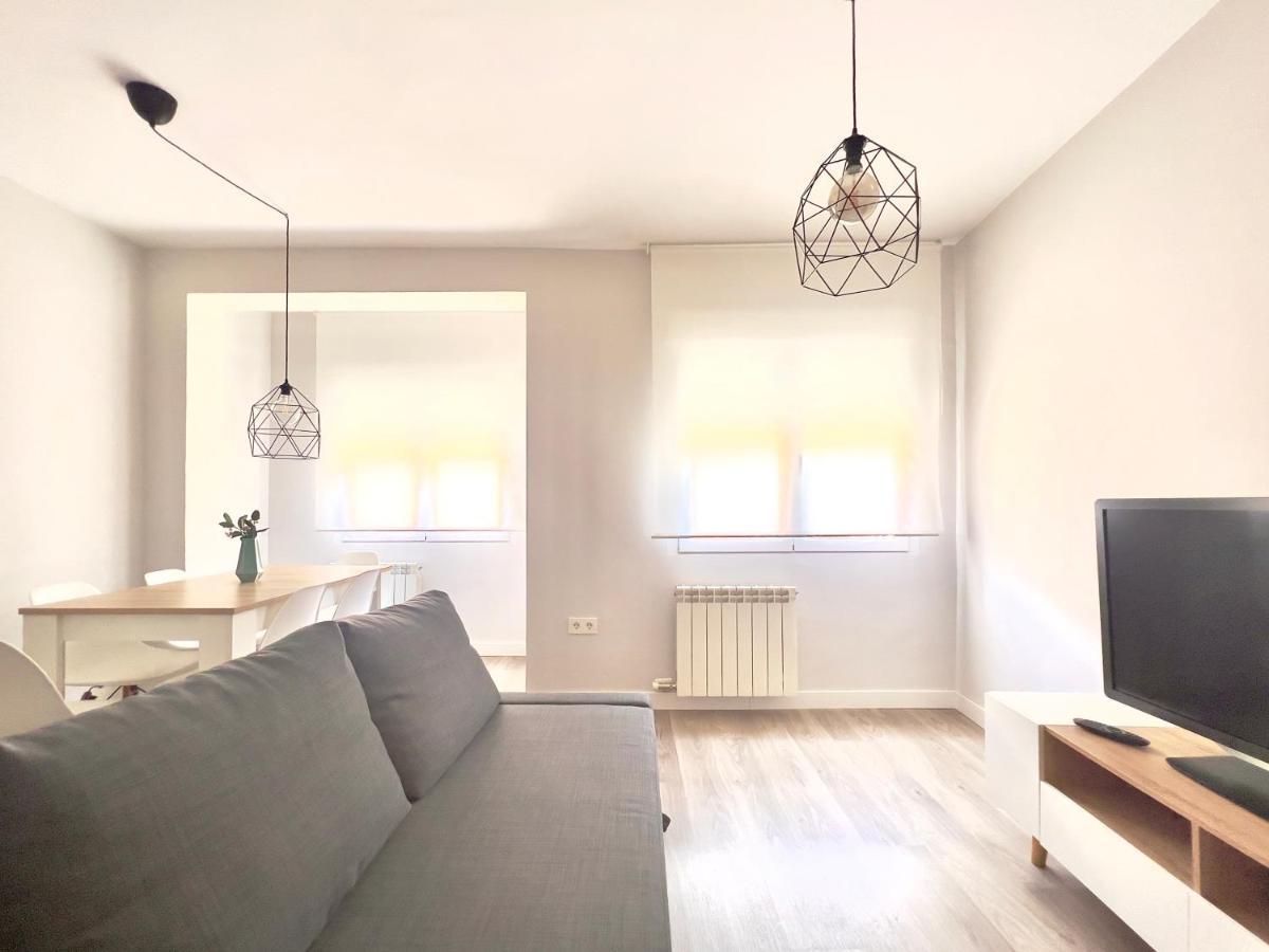 Apartamento Housingleón Velarde Exterior foto
